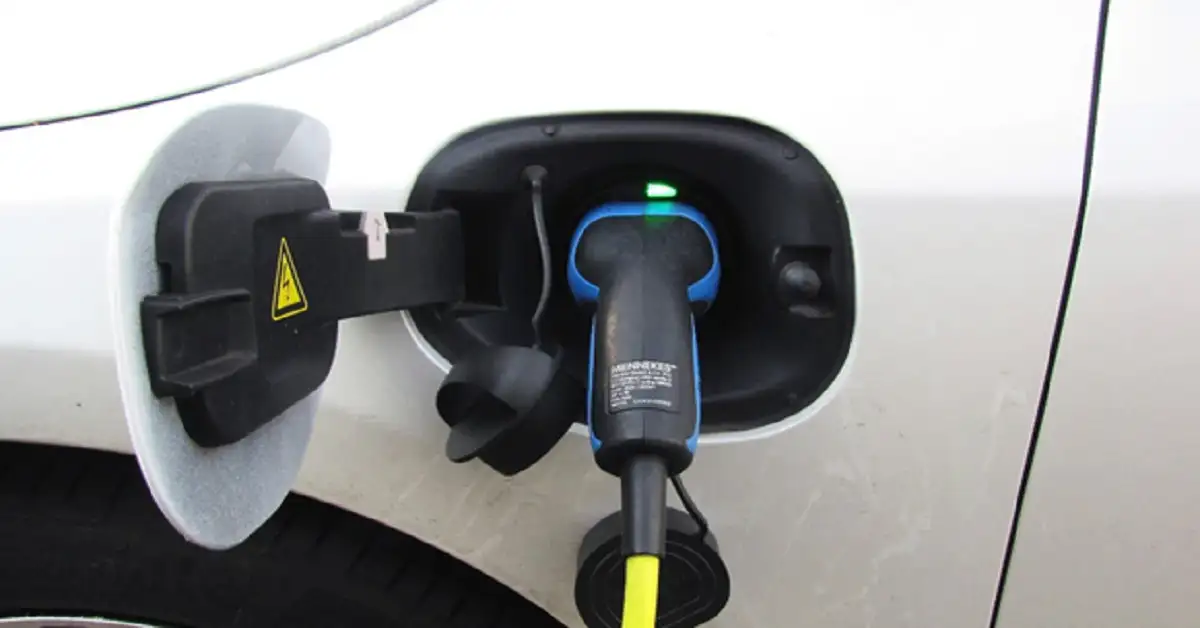 4 Mobile Power Solutions for Business: Reliable Charging on the Go
