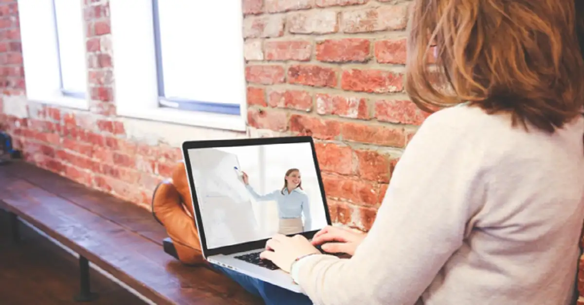 Essential Online Resources for Finance Professionals